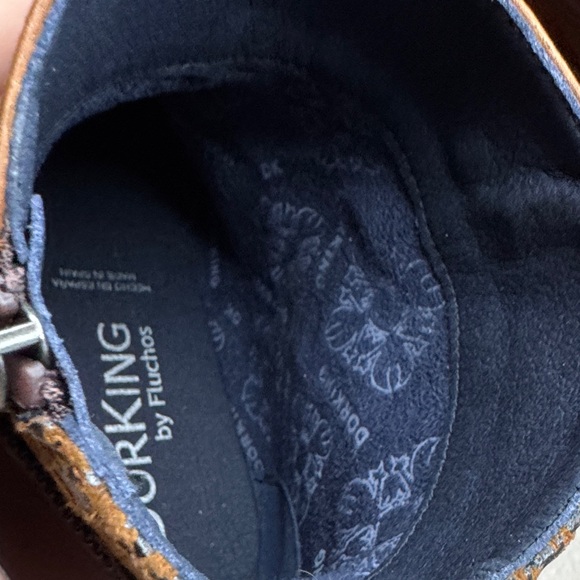 NWT Dorking Elegant Brown Leather Ankle Boots sz 37 (6.5) - Picture 7 of 9